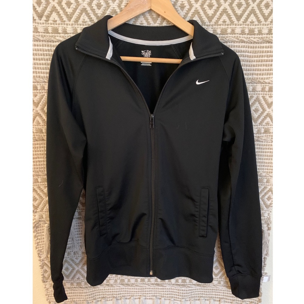 Black Nike Jacket